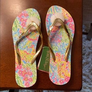 Lilly Pulitzer flip flops